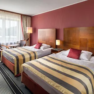 4* فندق Quality Exhibition Centre